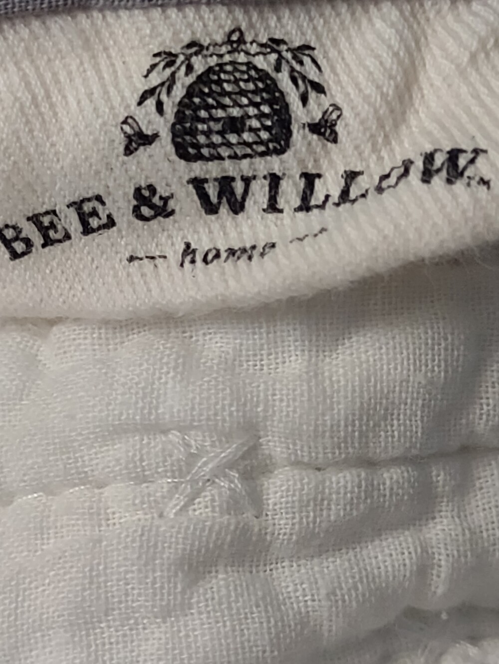 Bee & Willow Cotton Quilt Reversible - Picture 2 of 9
